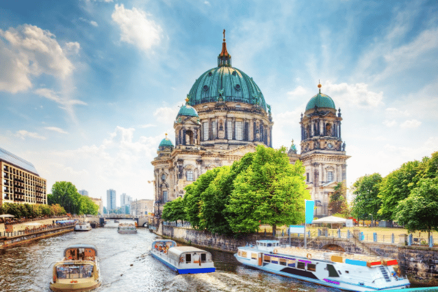 Berlin tour package