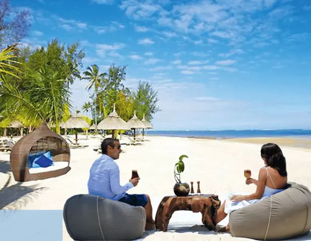 couple at Mauritius beach