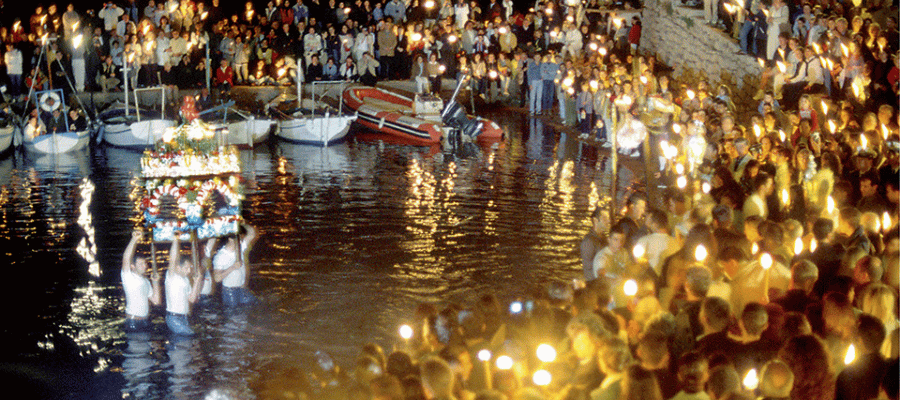 easter customs in greece