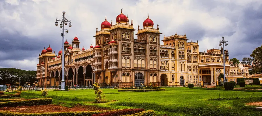 Mysuru Palace, best tourist place in mysore