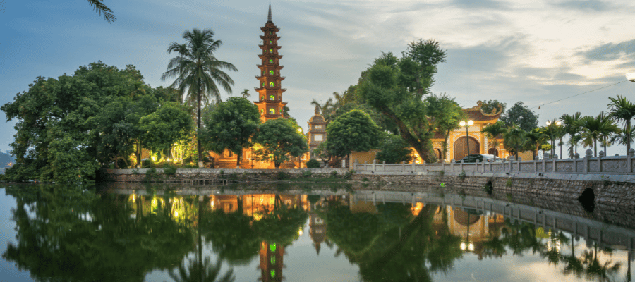 West Lake and Tran Quoc Pagoda, Hanoi tourist attractions