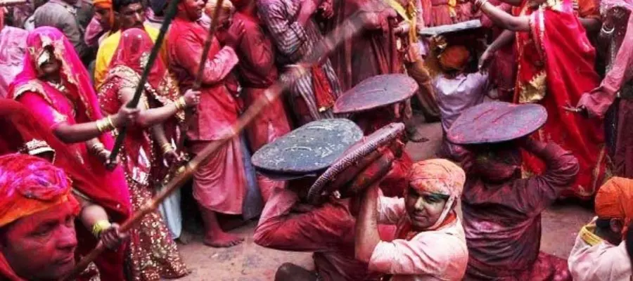 Barsana lathmar holi