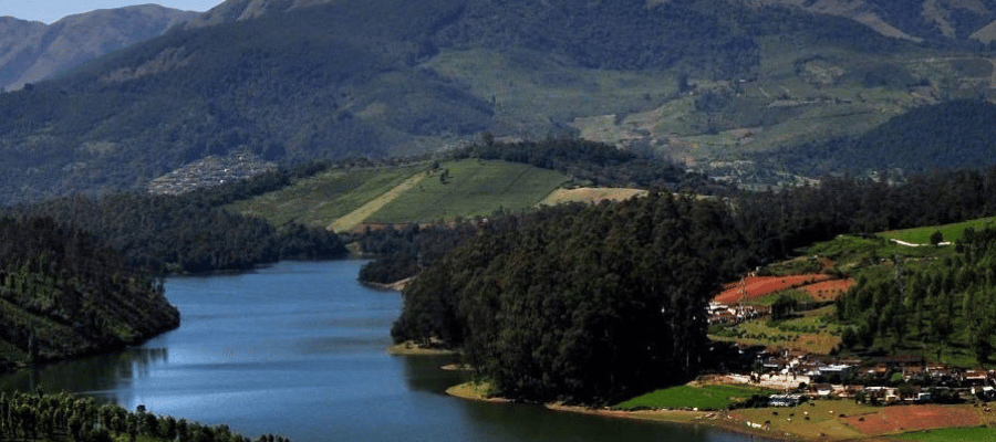 Ooty, Best Place to Visit in May in South India