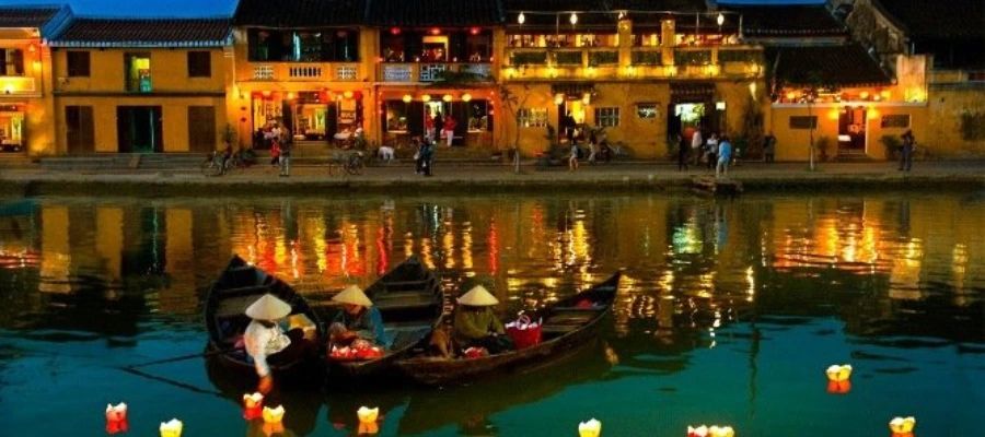 Hoi an, best place to see in vietnam