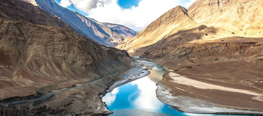 Zanskar Valley, Ladakh – Adventure in Isolation