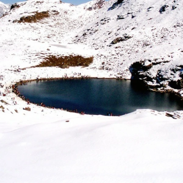Bhrigu Lake, Manali